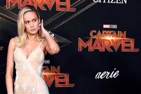 Brie Larson Wears Sweet Nod To Captain Marvel At World Premiere With