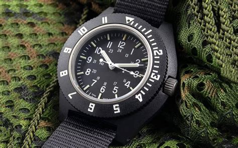 the best tactical watches for everyday wear 2019