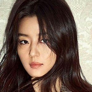 Ashin of the north reveal stunning shots ahead of the special episode. Jun Ji-hyun Girlfriend 2021: Dating History & Exes ...