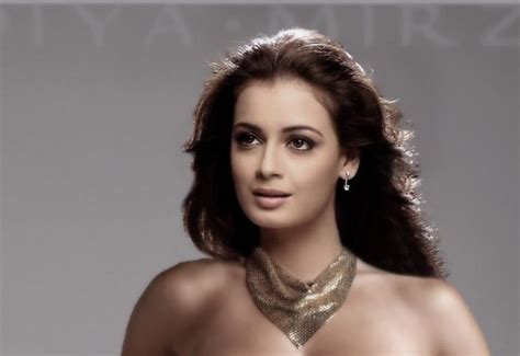 top all wallpapers unseen sexy and hot diya mirza