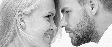Couple Amour Tendre Passion Closeup Face L Autre De Belle Paire Amour Vrai Image Stock
