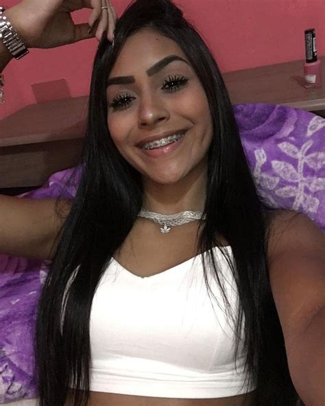 fotos de mulher pra fazer fake