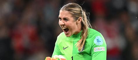 Mary Earps Crowned Worlds Best Womens Goalkeeper By Fifa Man United News And Transfer News