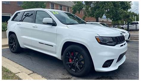 blacked out 2020 jeep grand cherokee