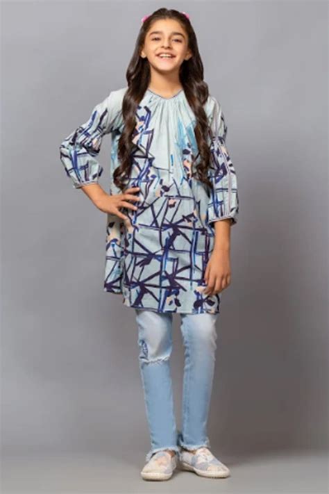 Latest Kids Eid Festival Dresses Alkaram Collection 2020