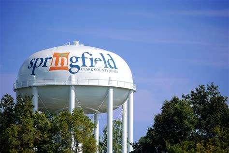 Water Tower Springfield Ohio Watertower Seen Off Of I 70 Flickr