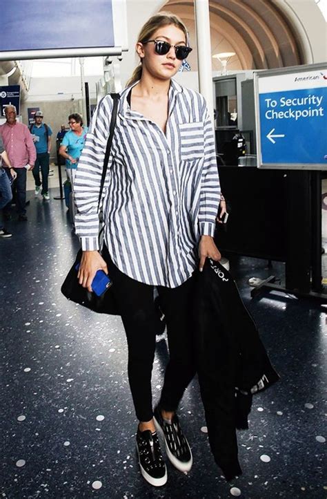 46 Flattering Airport Fashion Outfits To Travel In Style