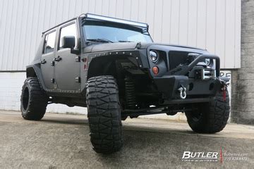 Jeep Wrangler with 20in Moto Metal 962 Wheels exclusively from Butler