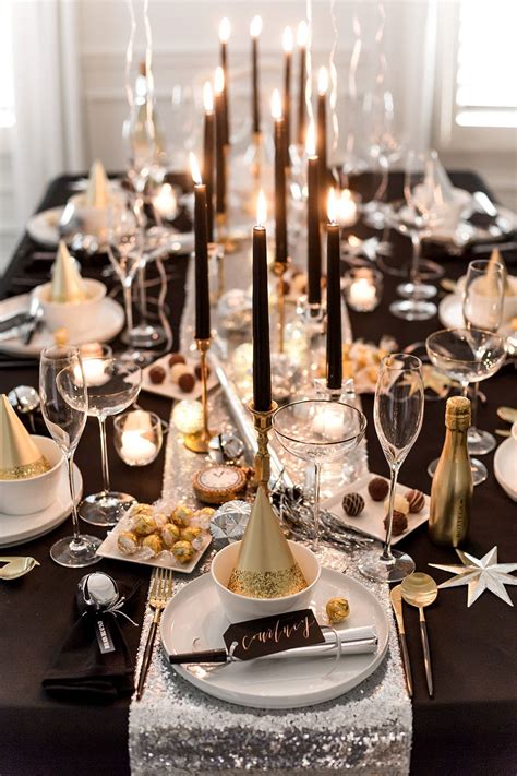 how to host a new year s eve dinner party new years eve decorations new years eve dinner new