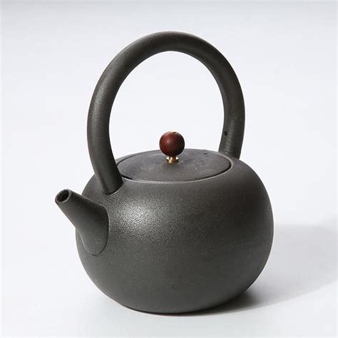 Check spelling or type a new query. Big capacity japanese ceramic teapot | Tea pots, Chinese ...