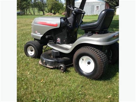 The height of its 46 inch precision cutting deck can be adjusted from 1.5 to 4 inches the craftsman lt2000 is available through sears, as well as various private sellers on ebay, craiglist, and elsewhere. Craftsman LT2000 Riding Mower Sault Ste Marie, Sault Ste Marie