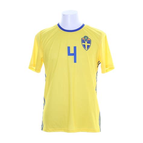 Uppdatera din garderob med kläder för kvinnor på nike.com. Fotbollströja, Strl: M, Sverige , Gul/Blå (407878695) ᐈ ...