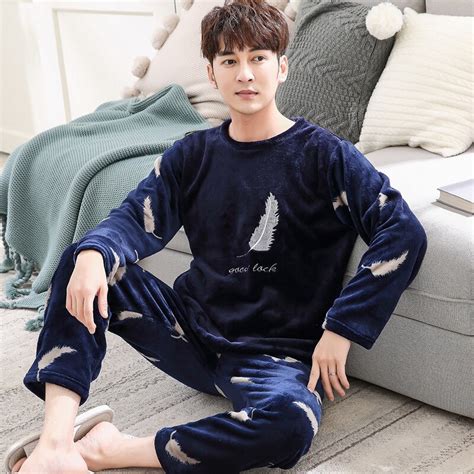 High Quality Mens Pajamas Set Winter New Printed Thicken Flannel Warm Pajamas Male Long Sleeve