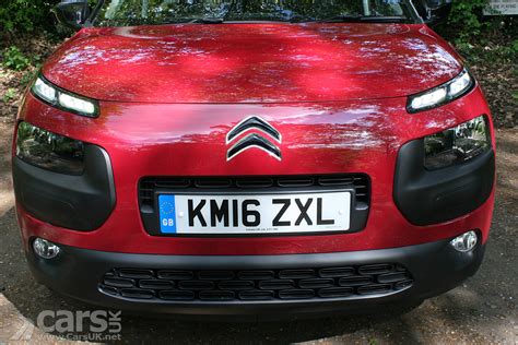 View all citroen c4 cactus reviews. 2016 Citroen C4 Cactus Flair Blue HDi 100 Review Photos ...