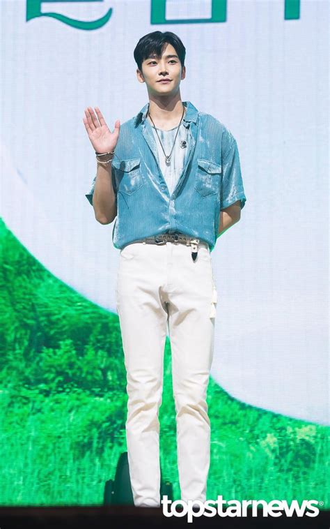 @sf9official youtube (on fnc ent. A Timeline Of SF9 RoWoon's Height, What Is His Real Height ...