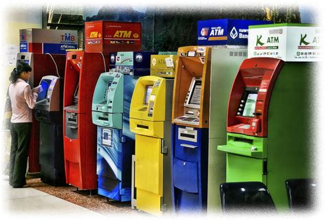 Its branch network includes over 1,165 branches, as of september 2018 within thailand, with 32 international branches in 15 economies. How to Avoid Paying 200 Baht Thai Bank ATM Fee - Tasty ...