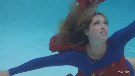 Supergirl Underwaterdrowning 5 By Wontv5 On Deviantart