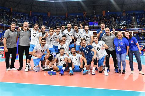 Jun 02, 2021 · la selección argentina masculina de vóleibol se encuentra disputando la vnl en italia. Argentina celebrate