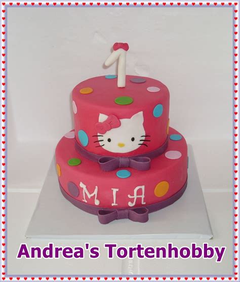Idéal pour un anniversaire ou une f… Hello Kitty Torte, Hello Kitty cake | Torten, Tipps und ...