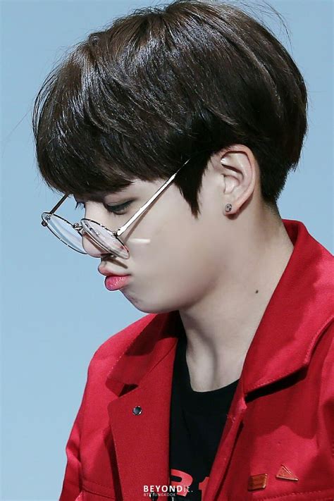 Join facebook to connect with 방탄소년단 and others you may know. #BTS #Jungkook | Jungkook, Jeon jungkook, Jungkook fofo