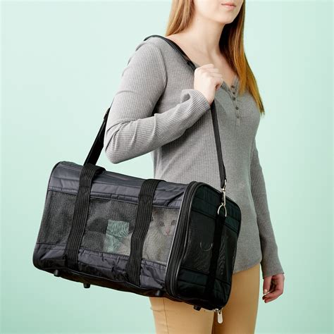 There are many different styles of designer pet carriers, from simple utility to the newest trends. Sherpa Original Deluxe Pet Carrier, Black, Medium - Chewy.com