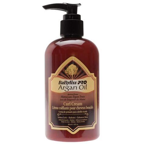 Good for waves, curls, and coils, this cream (made with avocado, soybean, and orange peel oils) gives flexible hold while hydrating and defining curls. BaByliss PRO Argan Oil Curl Cream 300ml - The Beauty Lounge