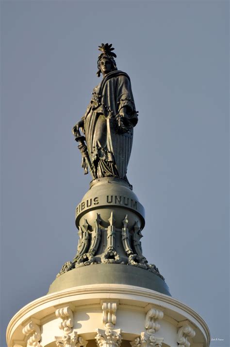 Statue Of Freedom Us Capitol Photo By Sbfroerer Statue Monument