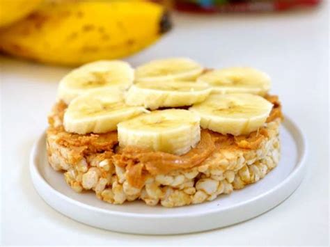 Peanut Butter And Banana Rice Cakes Power Snacks Snacks Healthy Snacks
