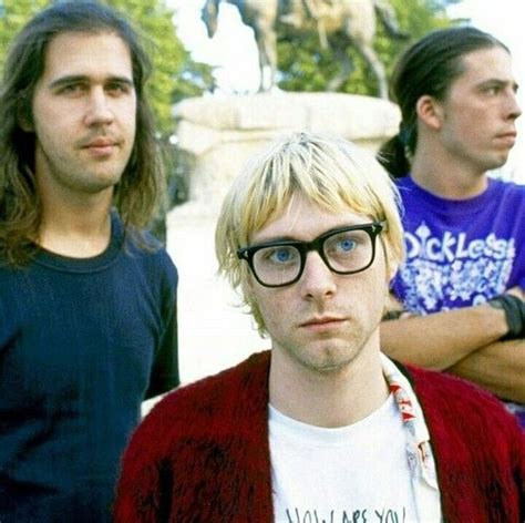 Gambar Cover Album Nirvana - Galeri Sampul