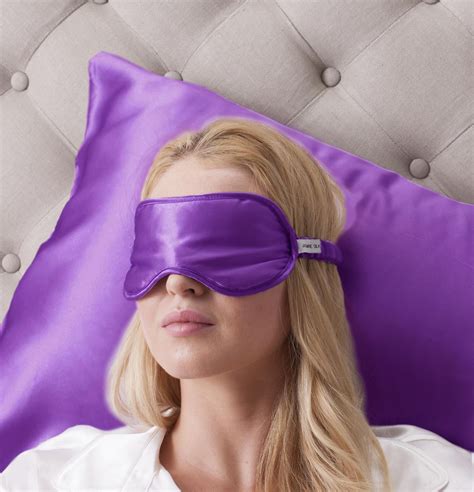 Why To Choose Satin Sleep And Silk Sleep Mask Socialnapper