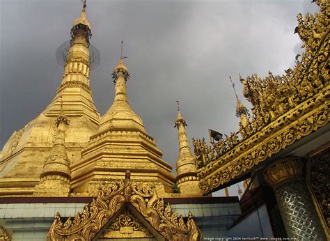Nama istri sule menjadi pencaraian terbanyak, sehingga viral istri sule seakan tidak ada duanya. Photo Gallery of Sule Pagoda in the Hesrt of Yangon City ...