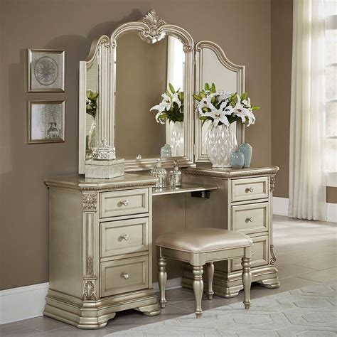 Antoinetta Vanity Dresser W Mirror Champagne Homelegance Furniture