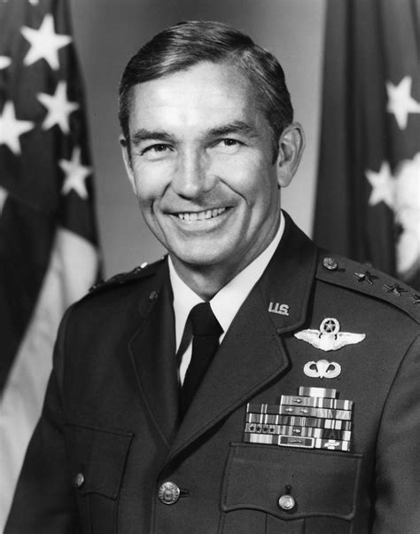 Lieutenant General Robert E Kelley Us Air Force Biography Display