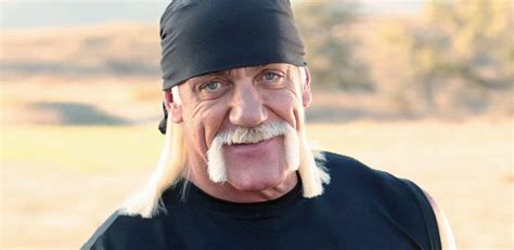 Hulk Hogan Wants To Take His Wifeto Wrestlemania