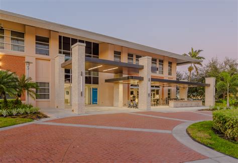 Gold coast beverage joined reyes beer division in 2015. Gold Coast Beverage | Pompano Beach & Doral, FL | ARCO National Construction