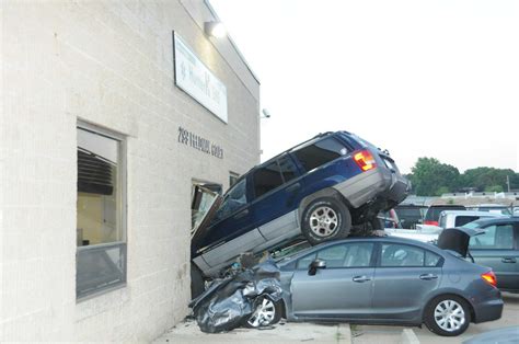 Cars driven into houses and buildings | Car crash, Vehicles, Accident
