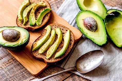 10 Razones Para Comer Aunque Sea Un Aguacate Al Día