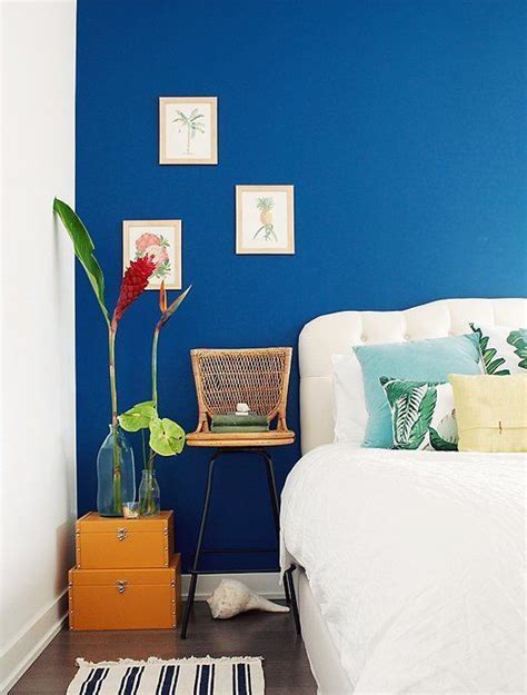 Oklobsessed Tropical Leafy Looks We Love Blue Bedroom Walls Cobalt
