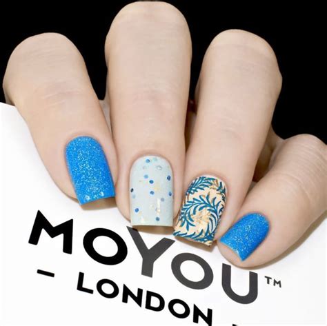 Moyou London Asia Deep Ocean Ginger Rust Picture Polish Alice Geode Nude