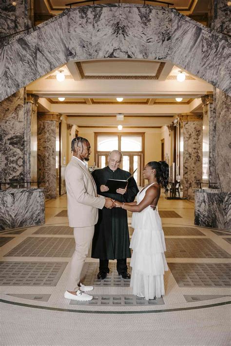 Simone Biles And Jonathan Owens Are Married