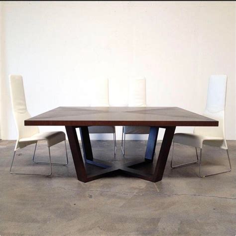 Maxalto distinguished itself from the onset in 1975 for excellent wood processing that witnesses the coexistence of sophisticated craftsmanship and of cutting edge industrial techniques, achieving an exemplary. Maxalto Xilos Dining Table | Chairish