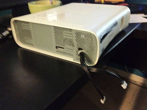 Somebody Found A Rare Working Xbox 360 Prototype
