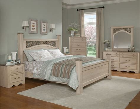 Discover the fastest way to turn your bedroom into an oasis and buy a bedroom set from our showroom today. Standard Furniture Torina Poster Bedroom Set in Light ...