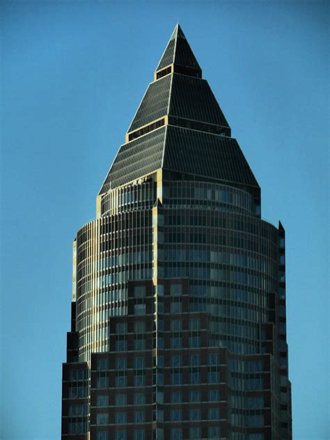 무료 이미지 건축물 지평선 지붕 시티 마천루 도시 풍경 도심 반사 경계표 정면 푸른 사무실 건물 탑