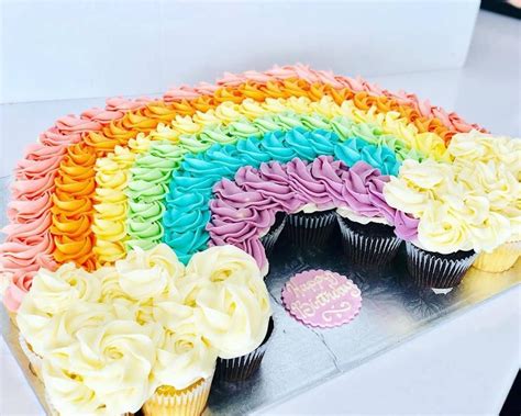 Rainbow Cupcake Cake Pull Apart Cupcake Cake
