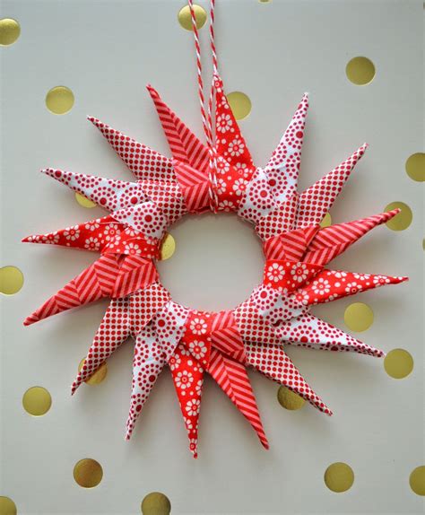This is a classic 5 pointed origami star that you've probably been drawing your entire life. Origami Star Ornament Tutorial - U Create | Fabric ...