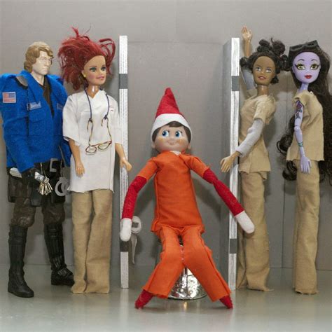 Strum, hum and drum the day away with these rockin' homemade musical instruments, perfect for an afternoon of fun! 11 Classic And Modern TV Show Scenes, Starring Elf On The Shelf | HuffPost