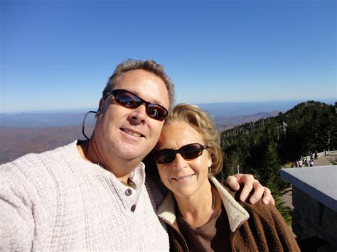Mt cabot cabin in white mountain, new hampshire | catch scenic views of the mahoosuc and mt cabot cabin. Mount Mitchell - Get high on a Mountain! - WILSON CREEK CABINS