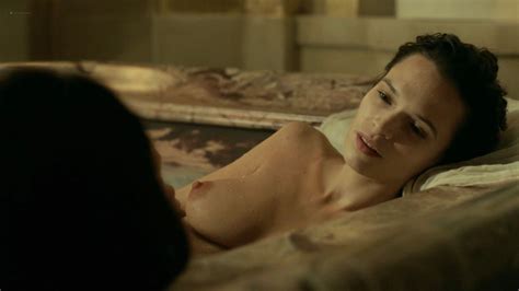 Anna Brewster Nude Versailles S02e01 2017