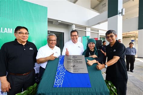 Kemanusiaan (fskk), fakulti pengajian bahasa (fpb) dan fakulti sains pembangunan. UNIMAS Rasmi Bangunan Fakulti Alam Bina | Sarawak News Network